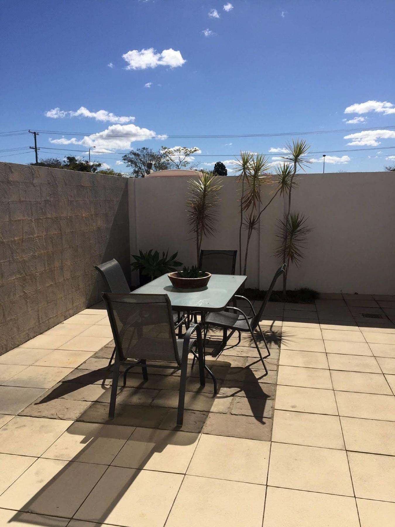 Alexandra Apartments Bundaberg Exterior photo